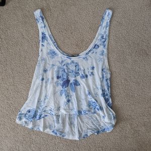 Aritzia (Talula) Light Blue Floral Crop Top